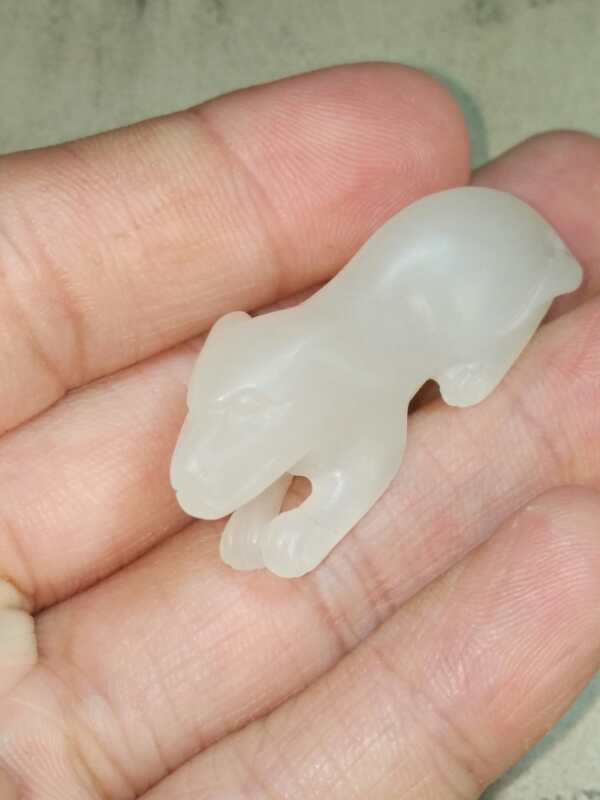 和田玉玉狗旺财