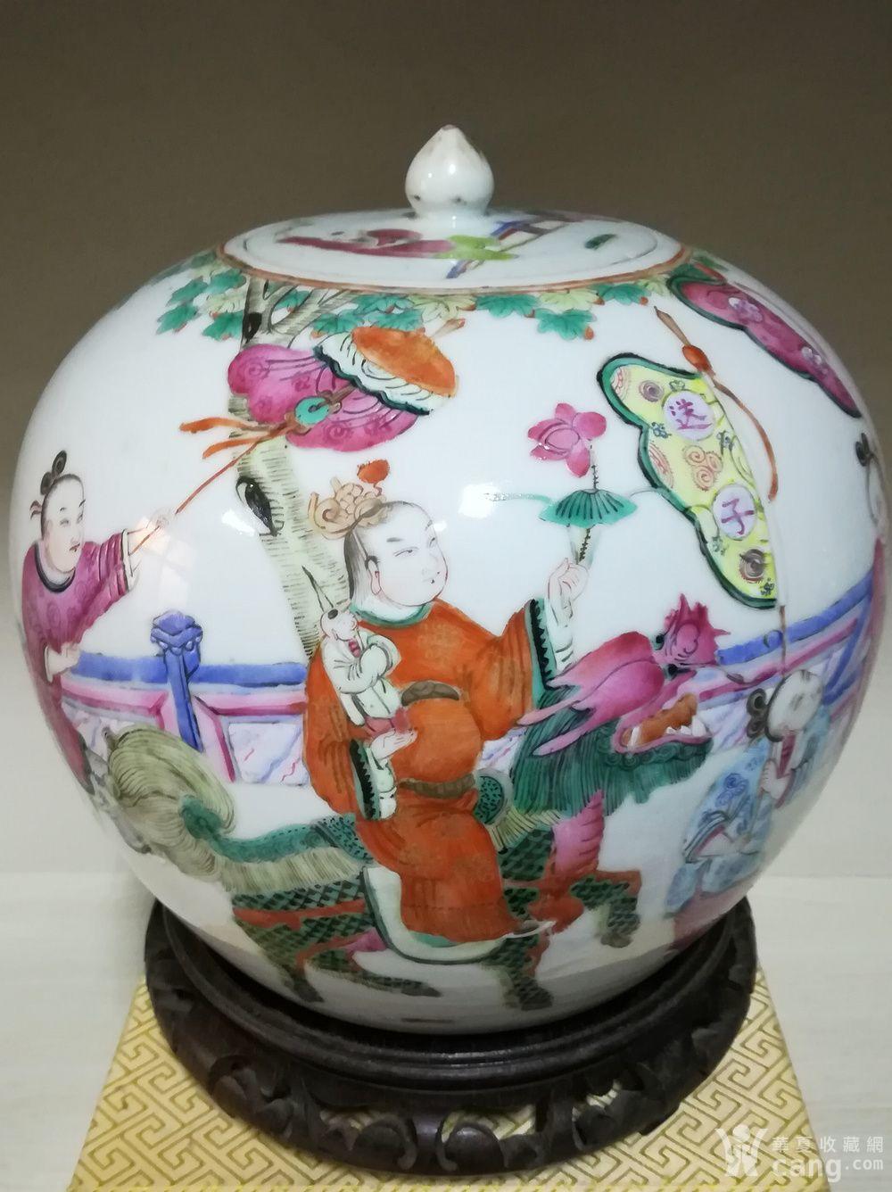 清同治粉彩麒麟送子纹西瓜罐