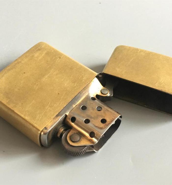 正版zippo,纯铜盔甲机