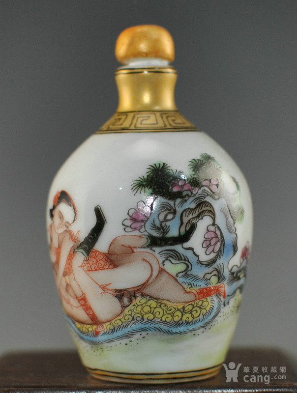 清晚期鎏金粉彩春宫纹寿古斋鼻烟壶.古董古玩古瓷器