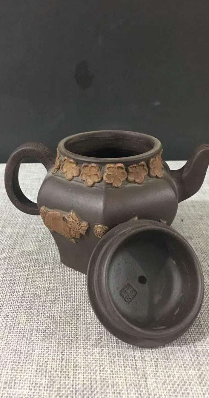 杨彭年款紫砂壶