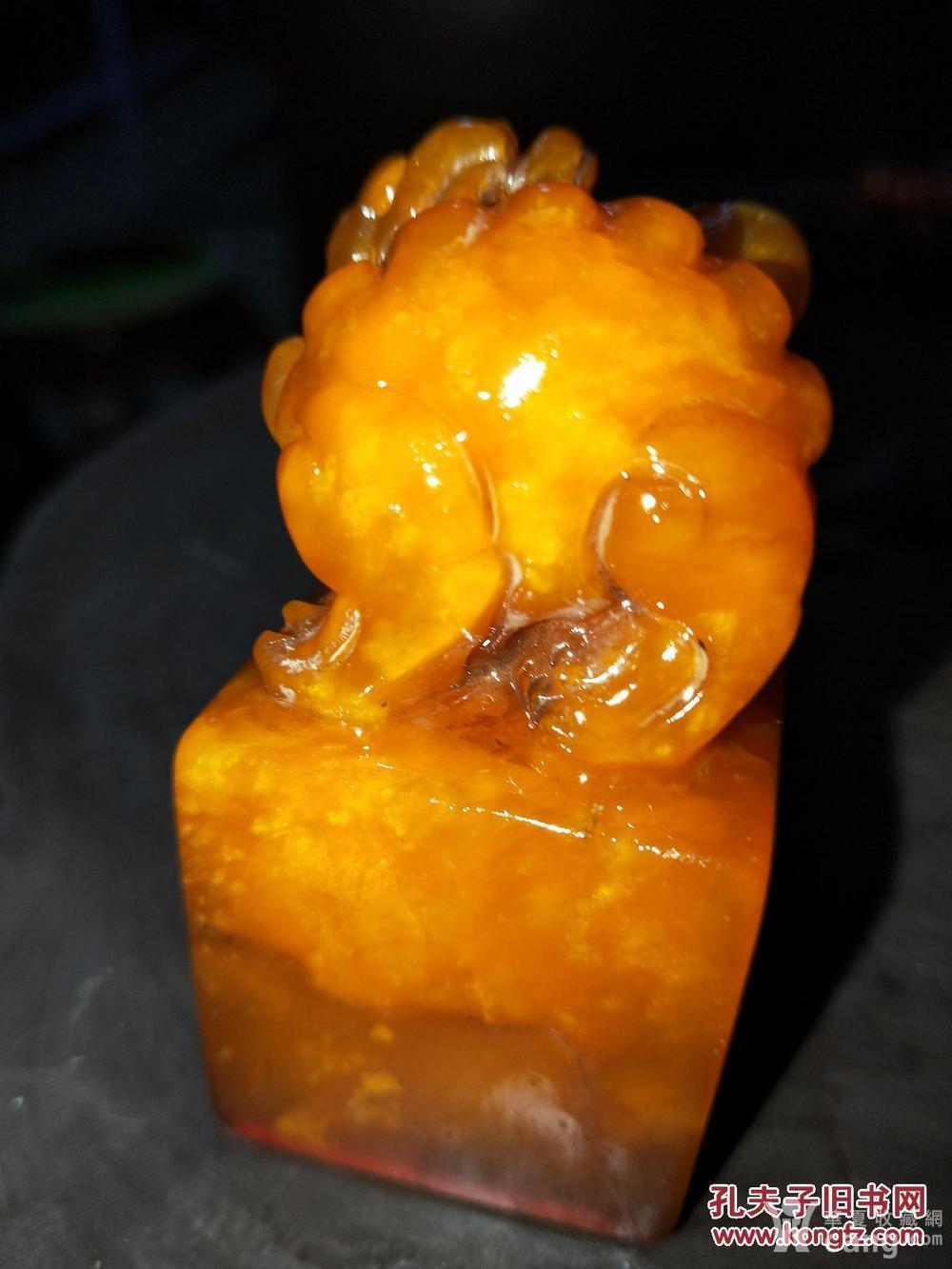 清代老田黄石印章 周让之 款 尺寸7x4cm重242克