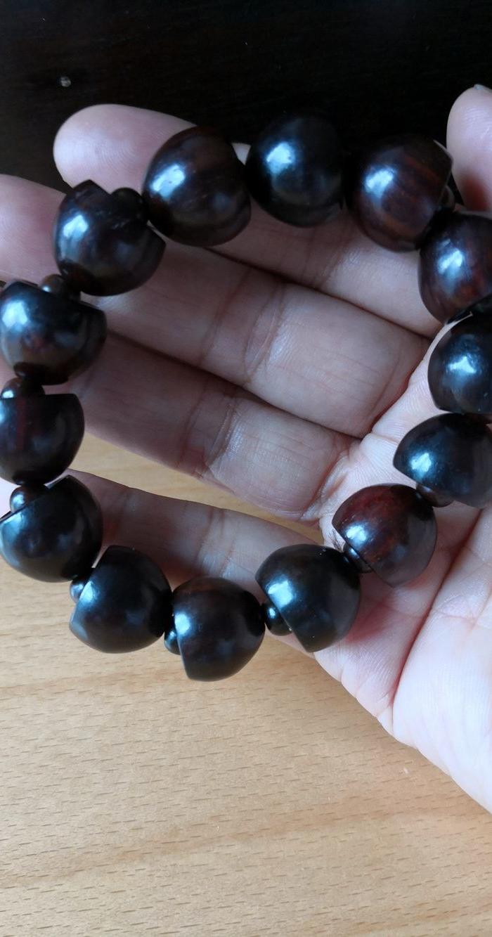 黑酸枝手串
