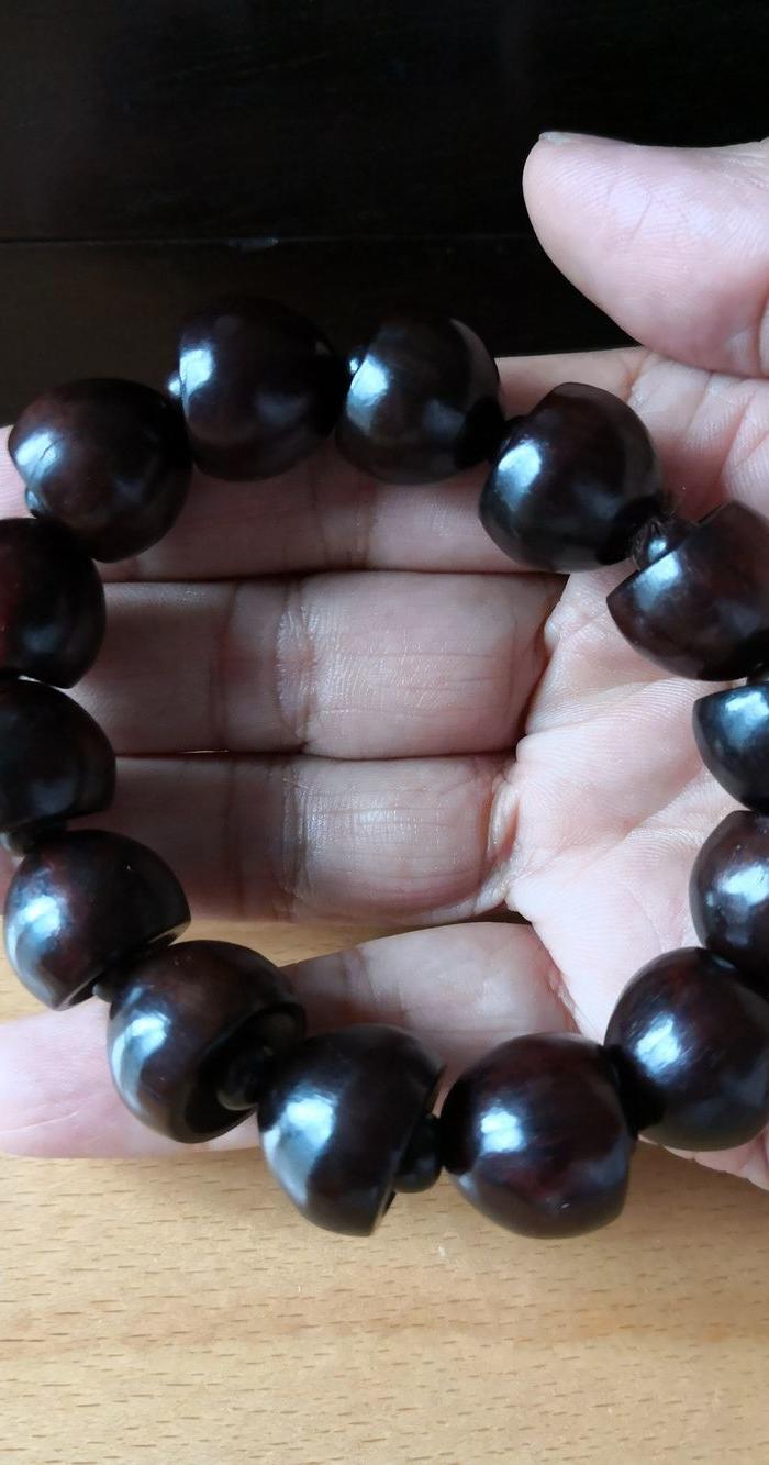 黑酸枝手串