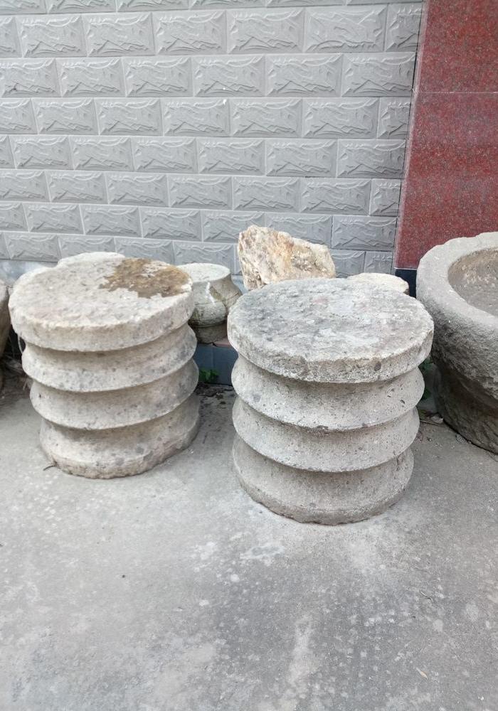 江啸堂 藏品 古玩 清代竹节工圆石墩1对大圆墩花盆底座古董