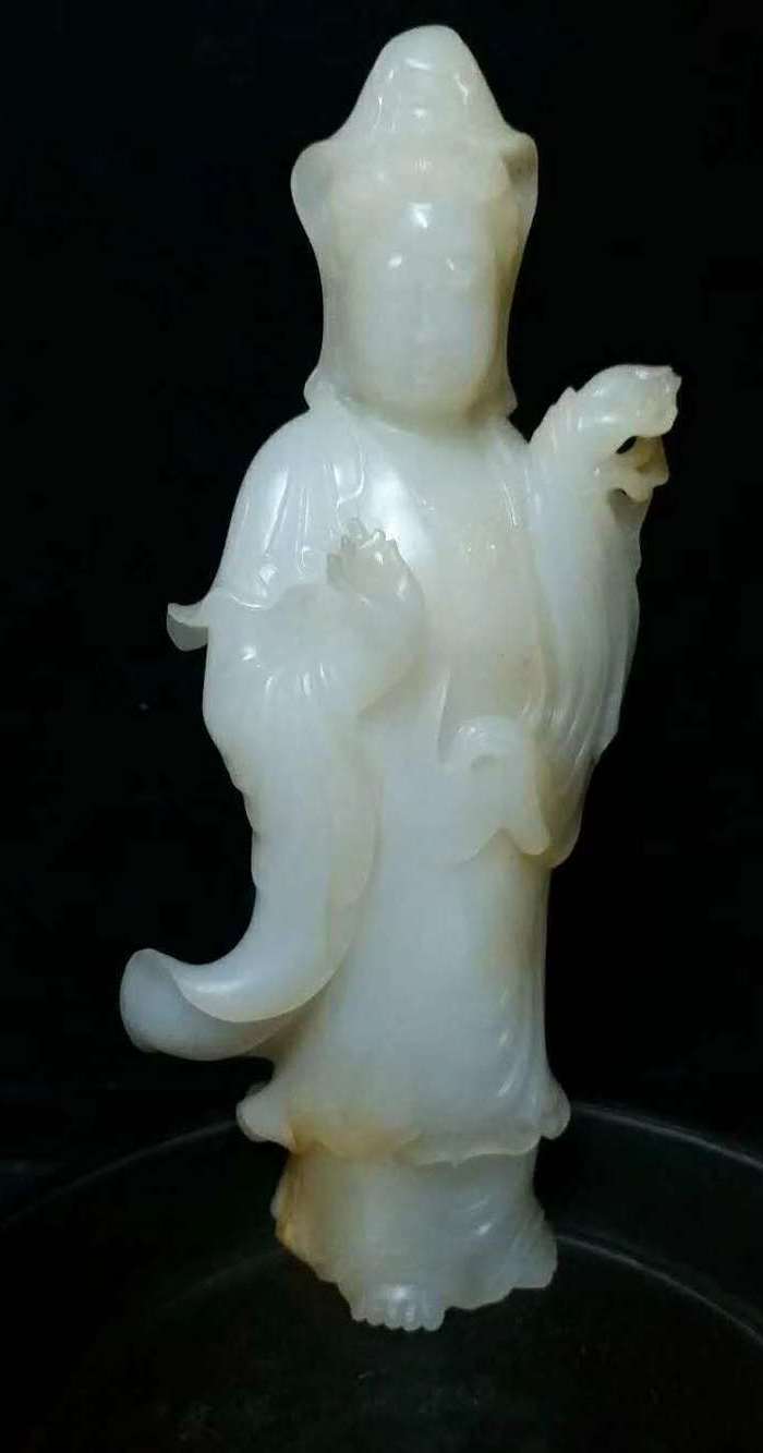 清代和田籽料玉观音,全品到代,玉质油润