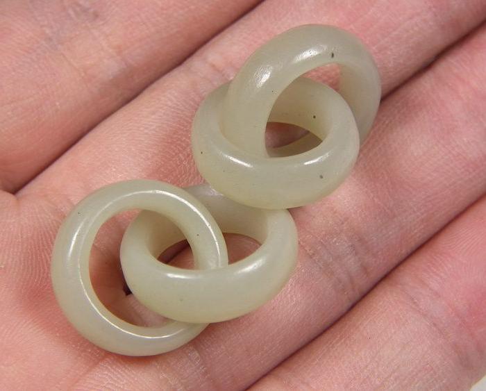 和田青白玉宽边双连环一对