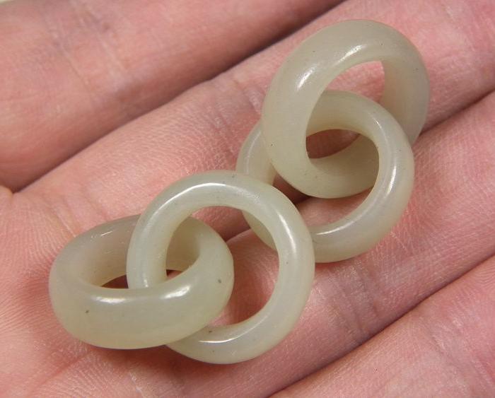 和田青白玉宽边双连环一对