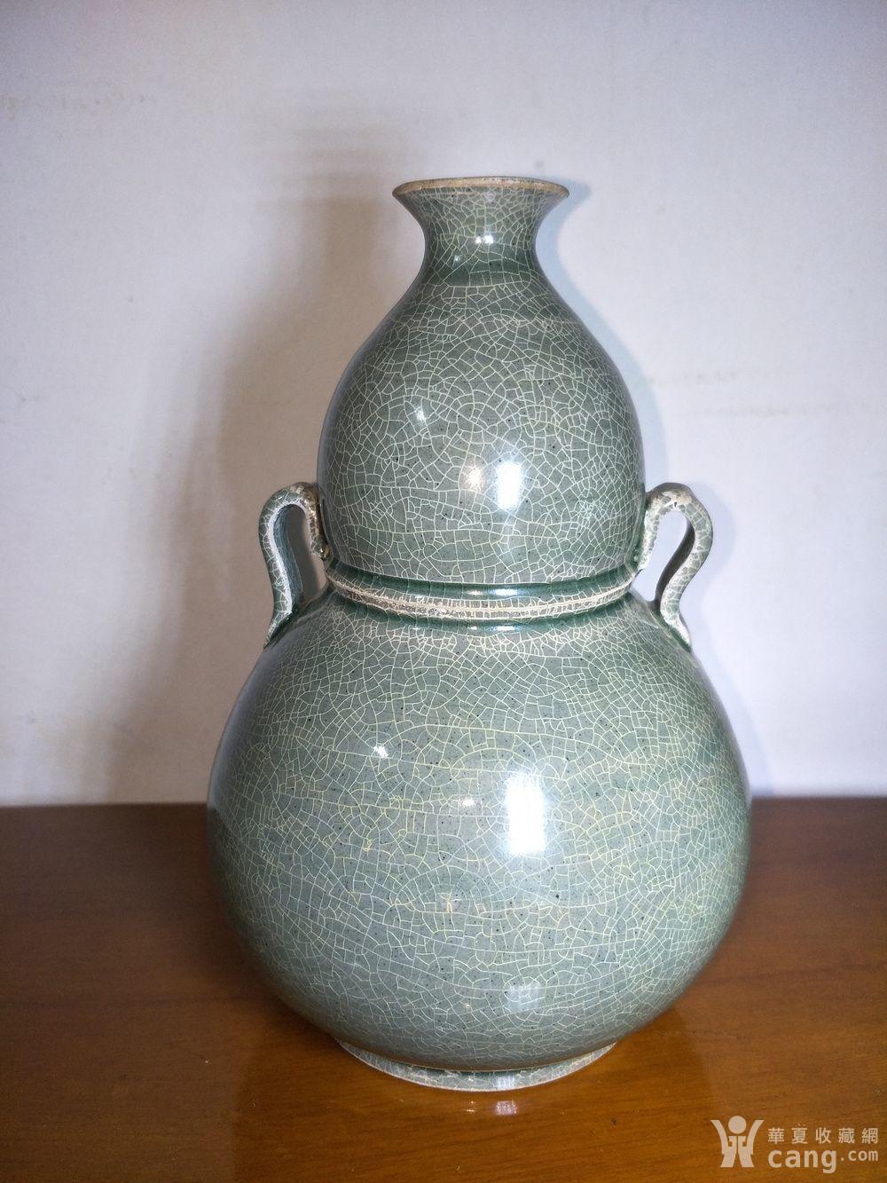 宋代越窖青釉双耳葫芦瓶