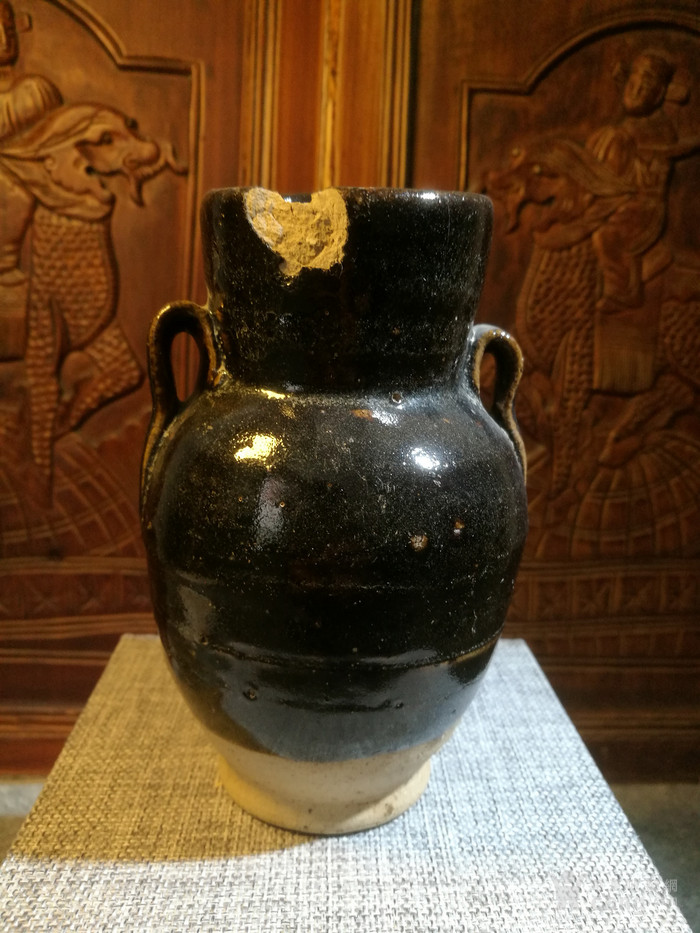 密县窑沟窑黑釉双系罐