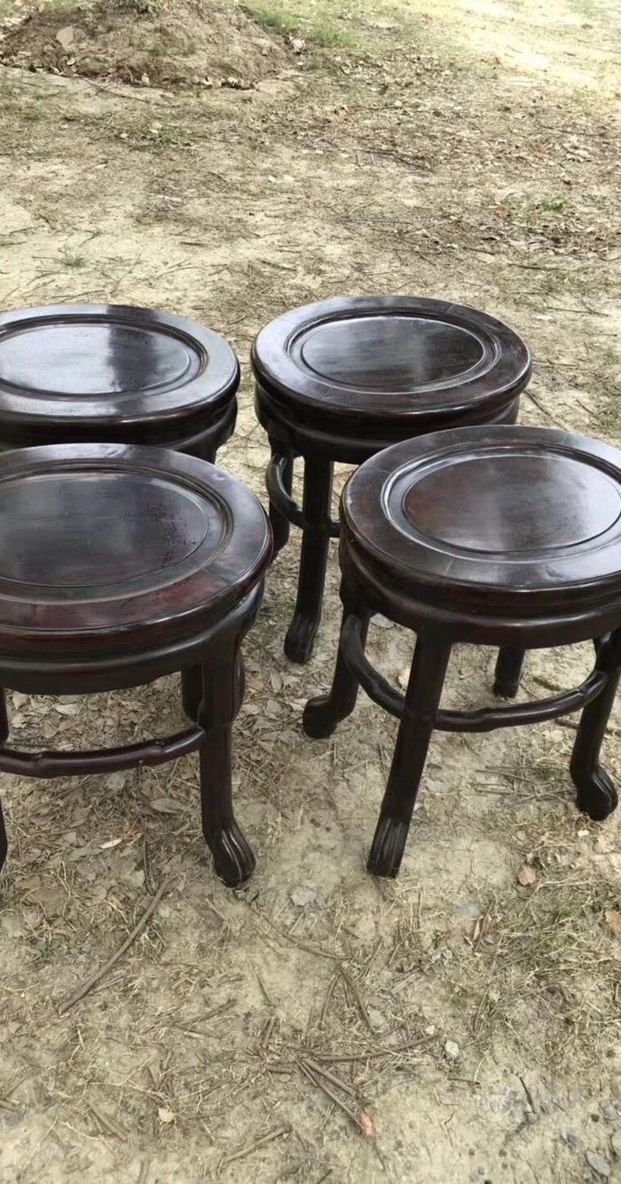 《民国花梨木老虎腿鸭蛋凳一套》