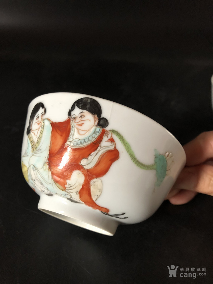 民国粉彩和合二仙人物碗一对