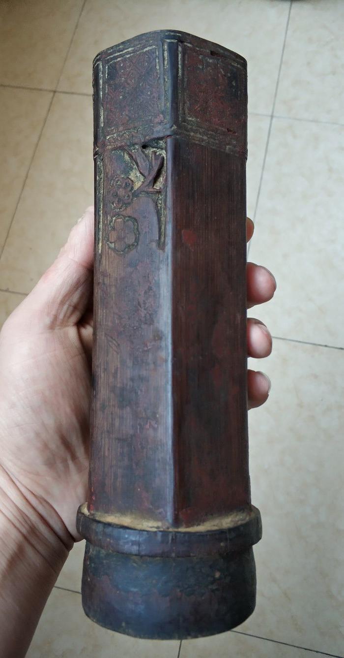 民国漂亮刻工竹香筒