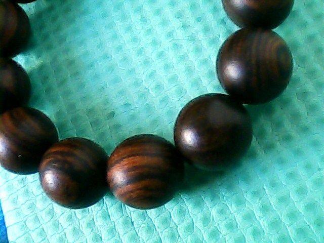 铁力木手串就是漂亮