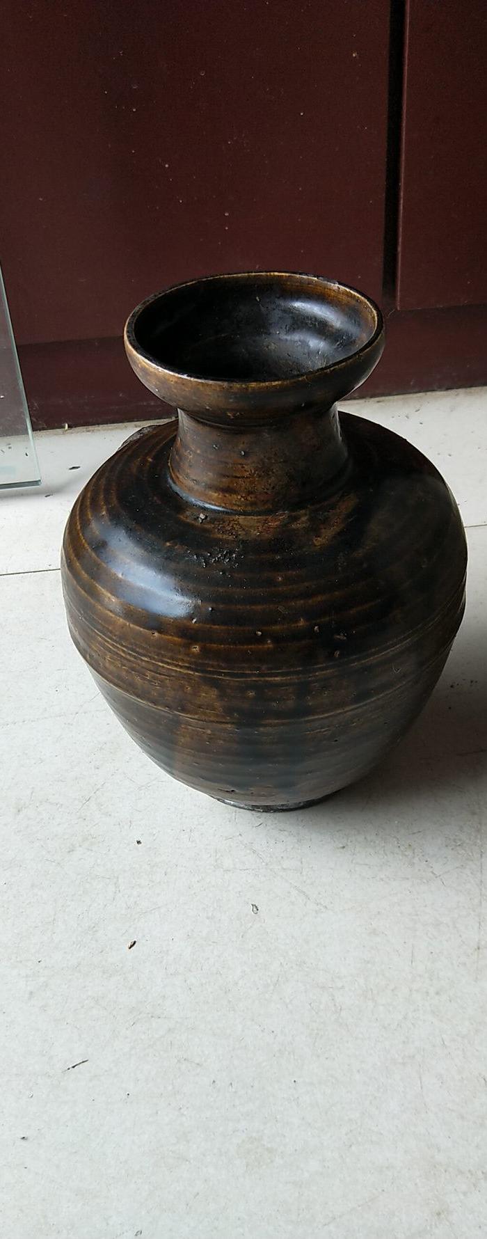 明代酱釉罐