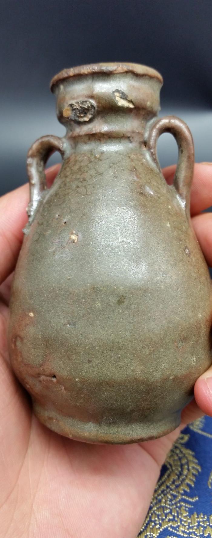 元代茶叶末釉双系瓶