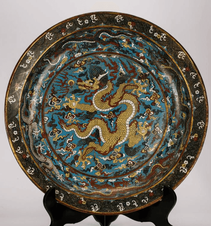 景泰蓝掐丝珐琅云龙纹盘