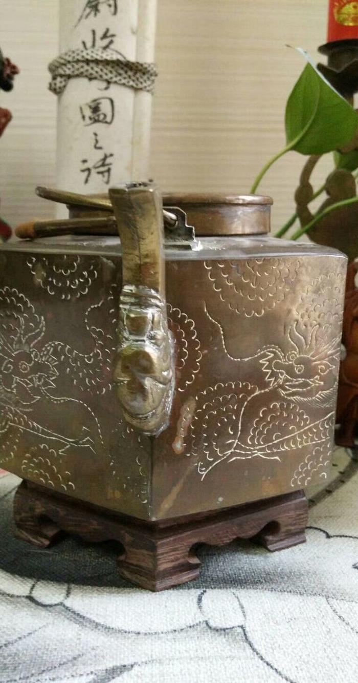 回流民国点铜锡器壶