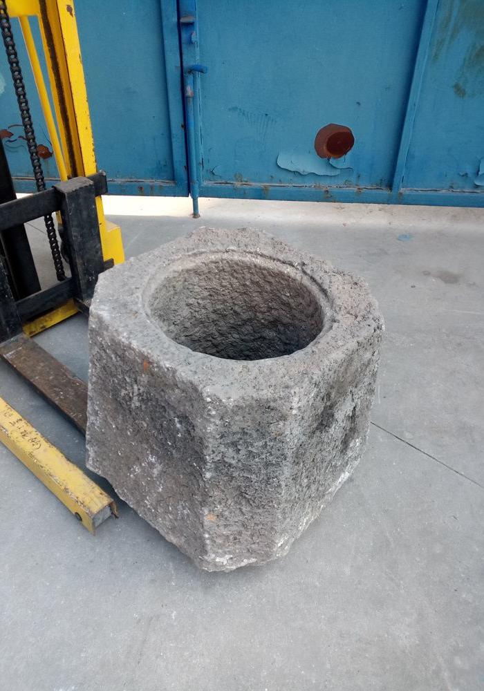 江啸堂 藏品 古玩 清代八*井口1个老石头井口庭院石 古董