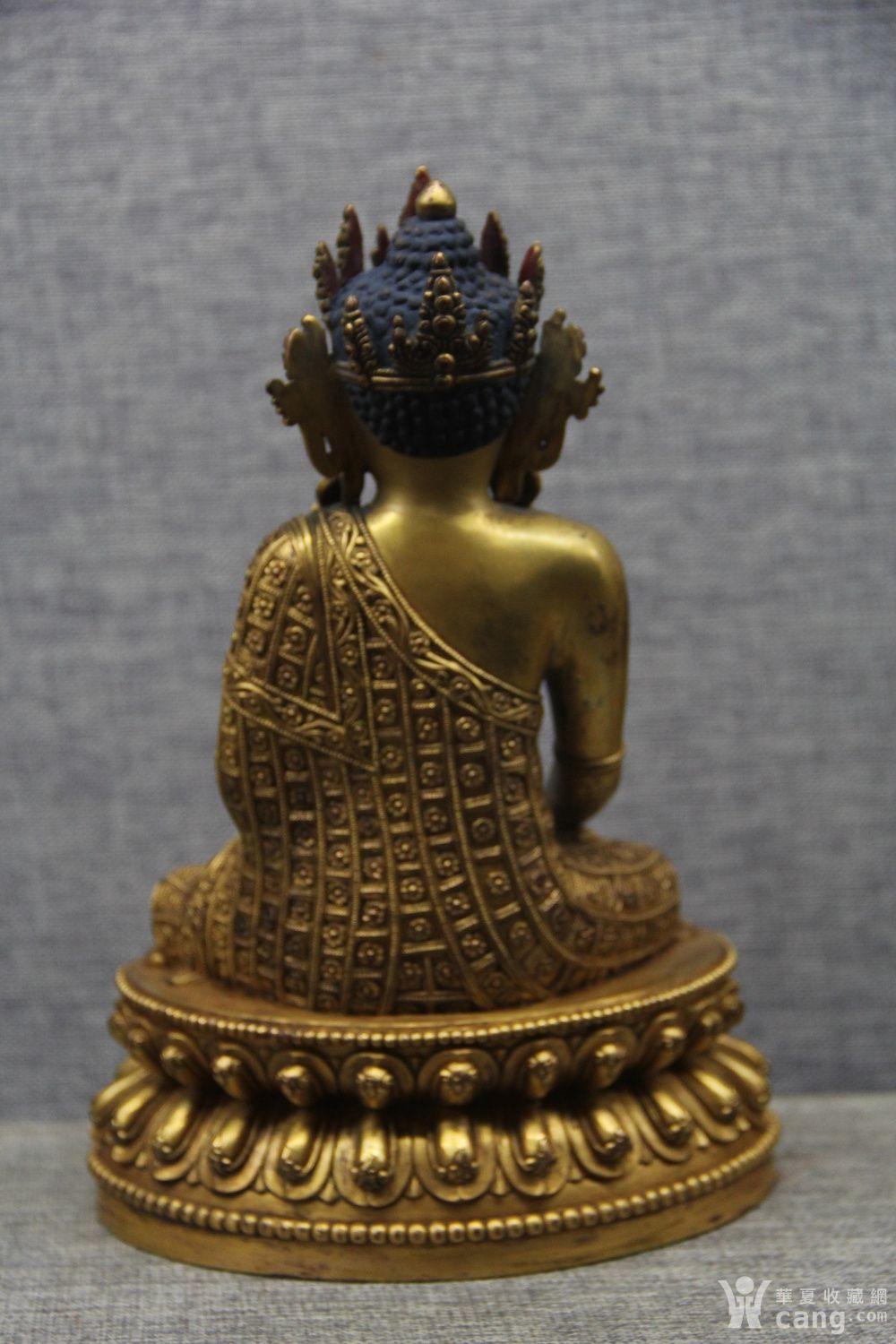 大明永乐年施鎏金释迦摩尼佛像