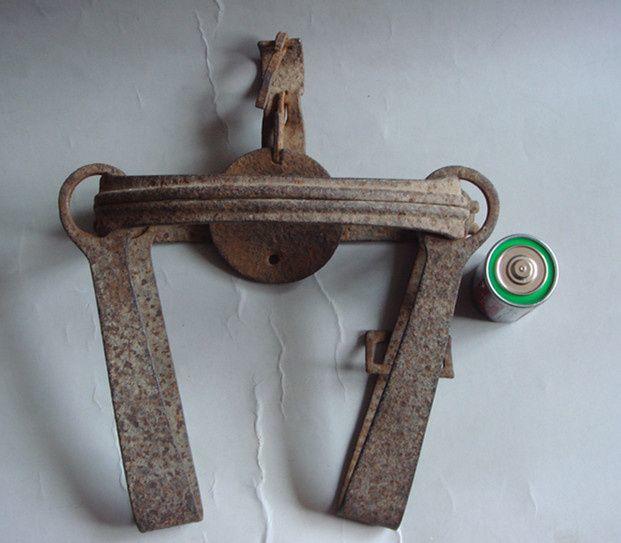 老民俗早期捕猎夹子