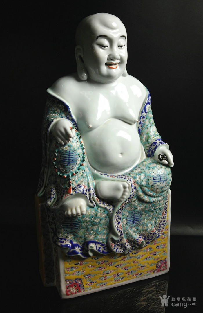 清代 福建会馆款印制作的粉彩瓷雕塑坐像弥勒佛摆件
