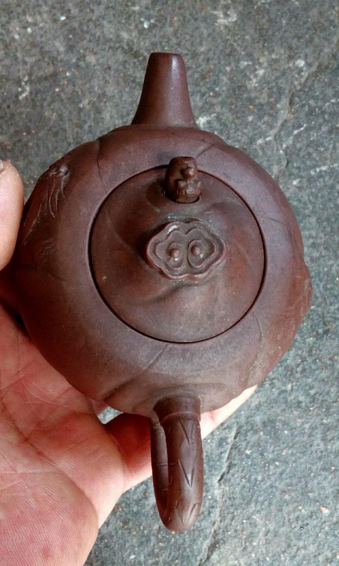 七八十年代小号鱼化龙紫砂壶