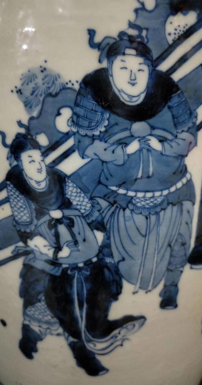 康熙青花人物棒槌瓶 高47厘米