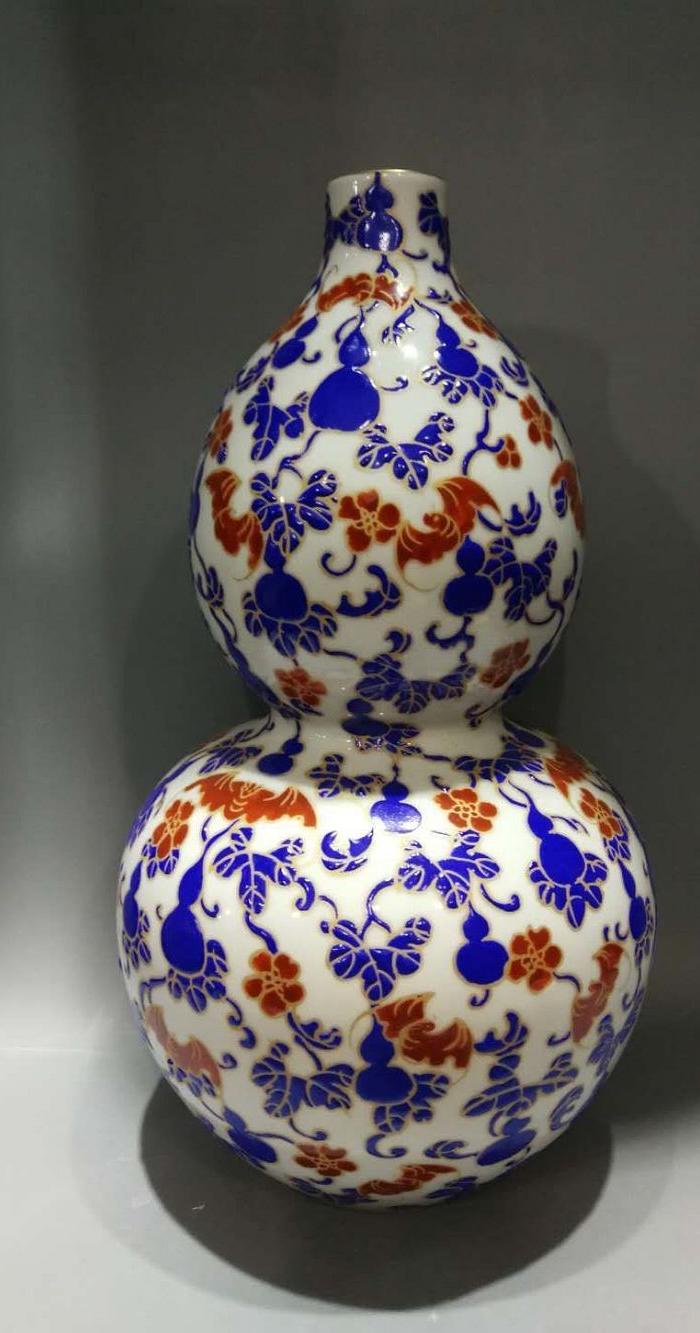 乾隆青花泛红葫芦瓶 高37厘米宽18厘米