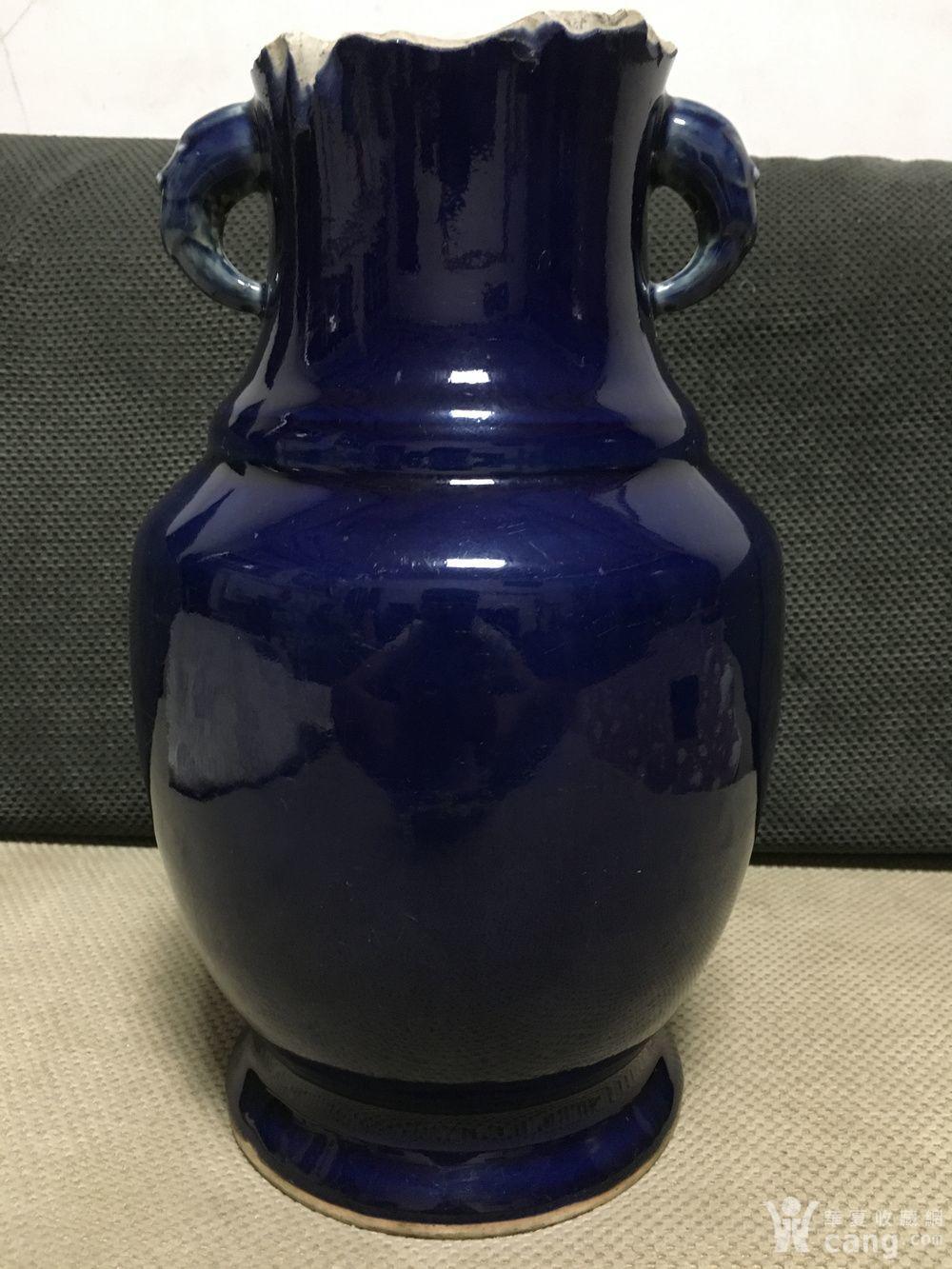 瓷器 明 清雍正宝石蓝釉磨口象耳尊 藏品描述 藏品展示 报价记录 服务