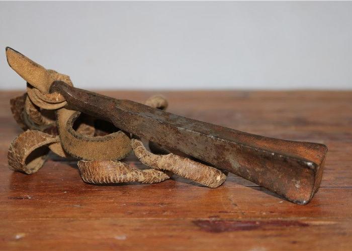 d1 藏传铁制牧民打狗打狼棒流星锤