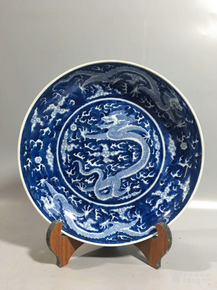 康熙 青花龙纹盘