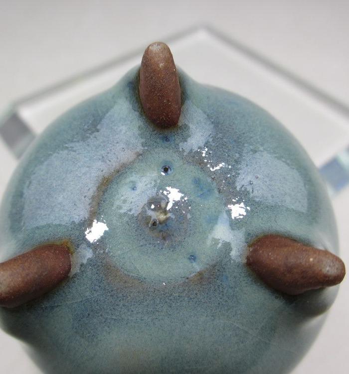 北宋钧瓷爆红斑三足文房小香炉