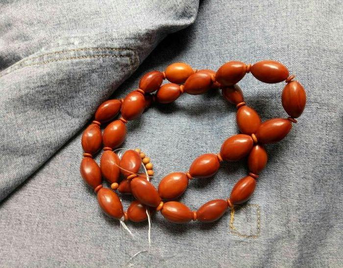 精品两花橄榄核