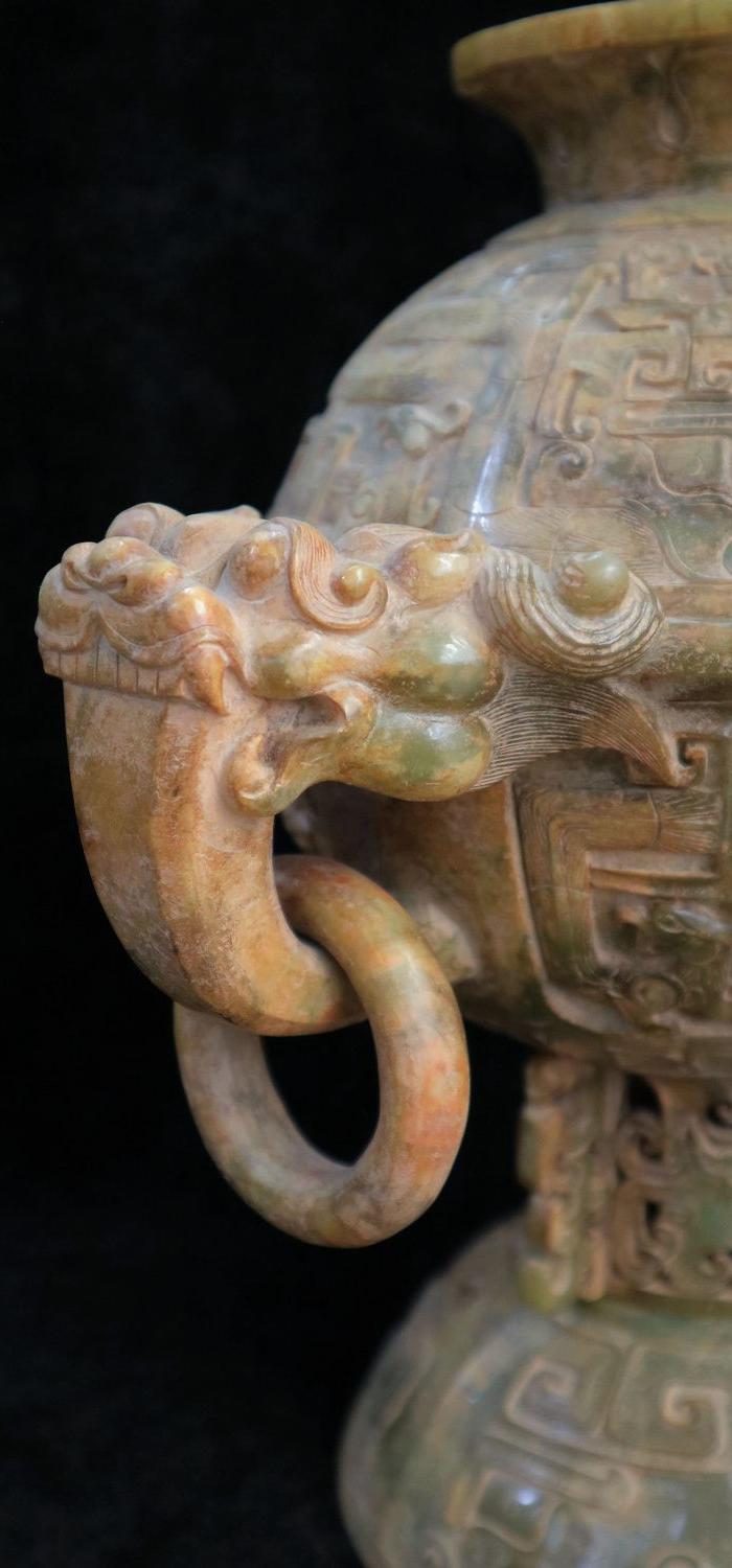 战汉和田玉香炉