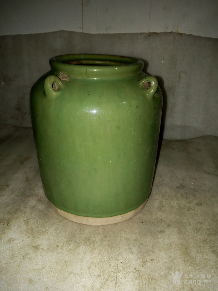 四耳绿釉罐