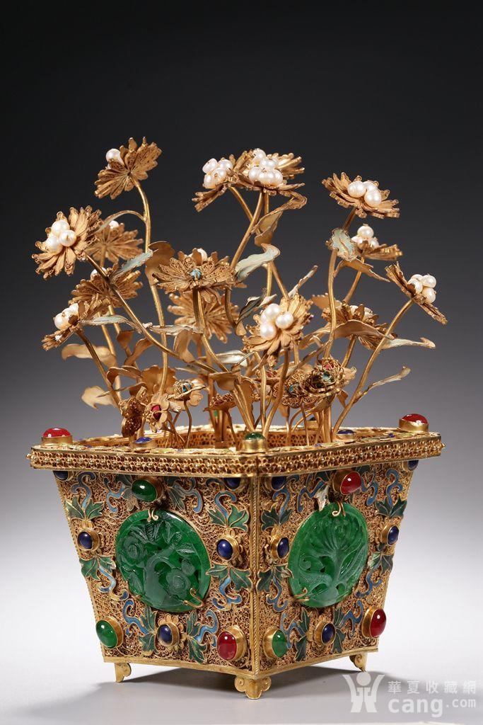 清代.银胎鎏金累丝镶翡翠 珍珠宝石花卉盆景一对