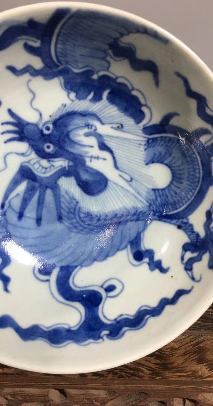 青花过墙龙纹碗两个