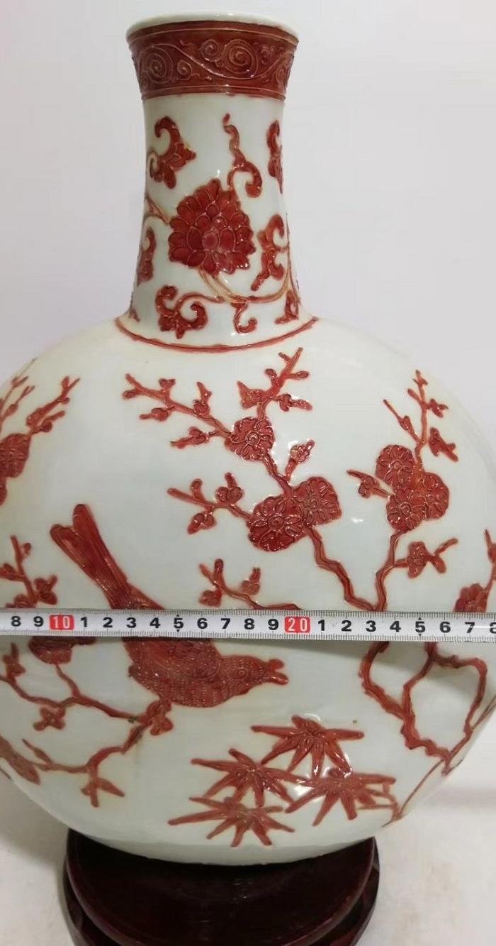 明代永乐年矾红花鸟扁瓶