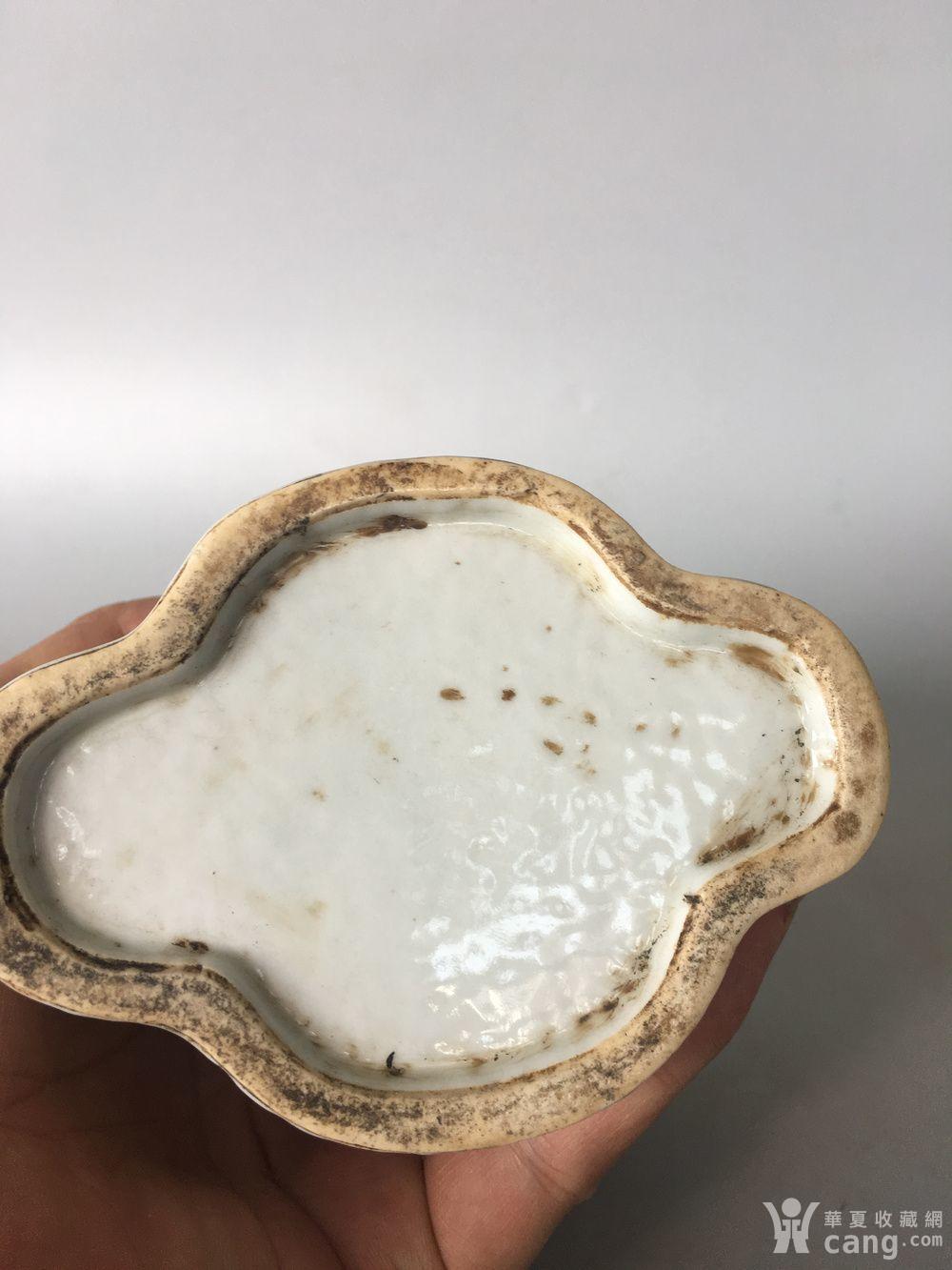 汪友棠 浅绛彩人物笔筒,釉面肥厚滋润,画工精美