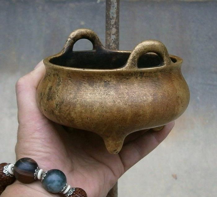 清代 黄金*壳 冲天耳 宣德炉