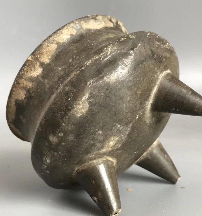 民国三足锡香炉_地摊交易_华夏收藏网