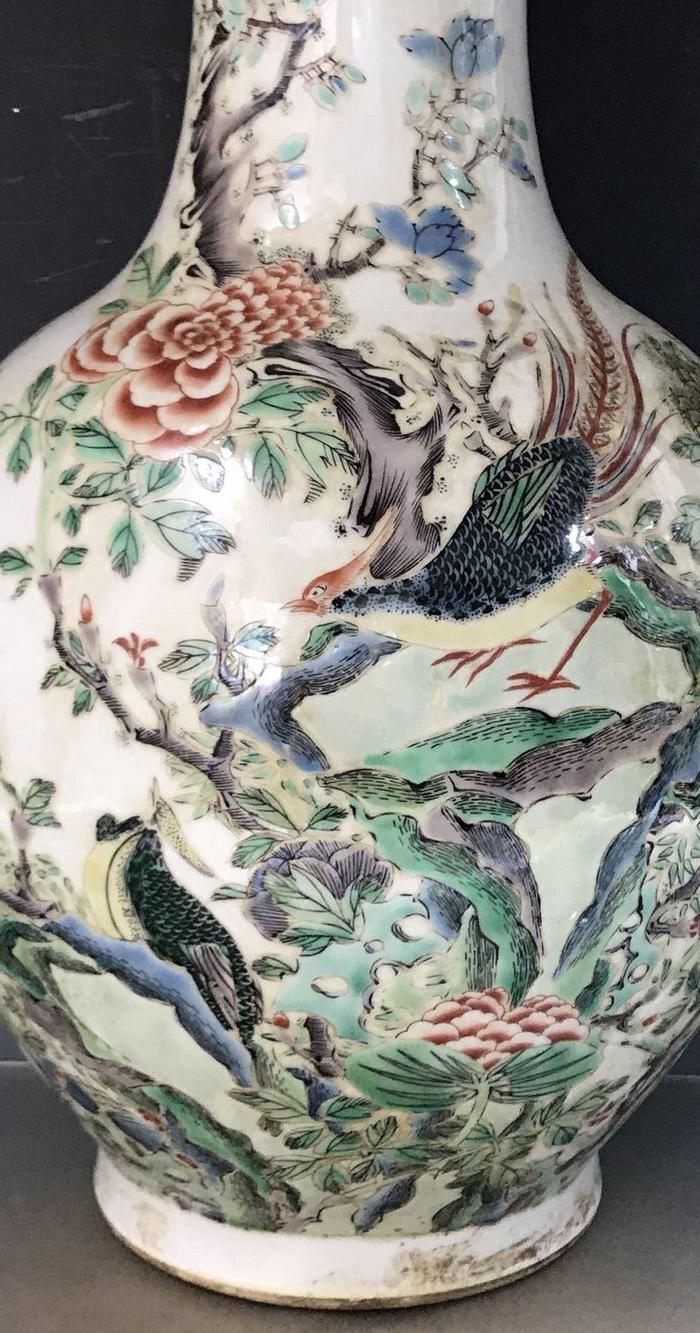 清康熙五彩花鸟赏瓶