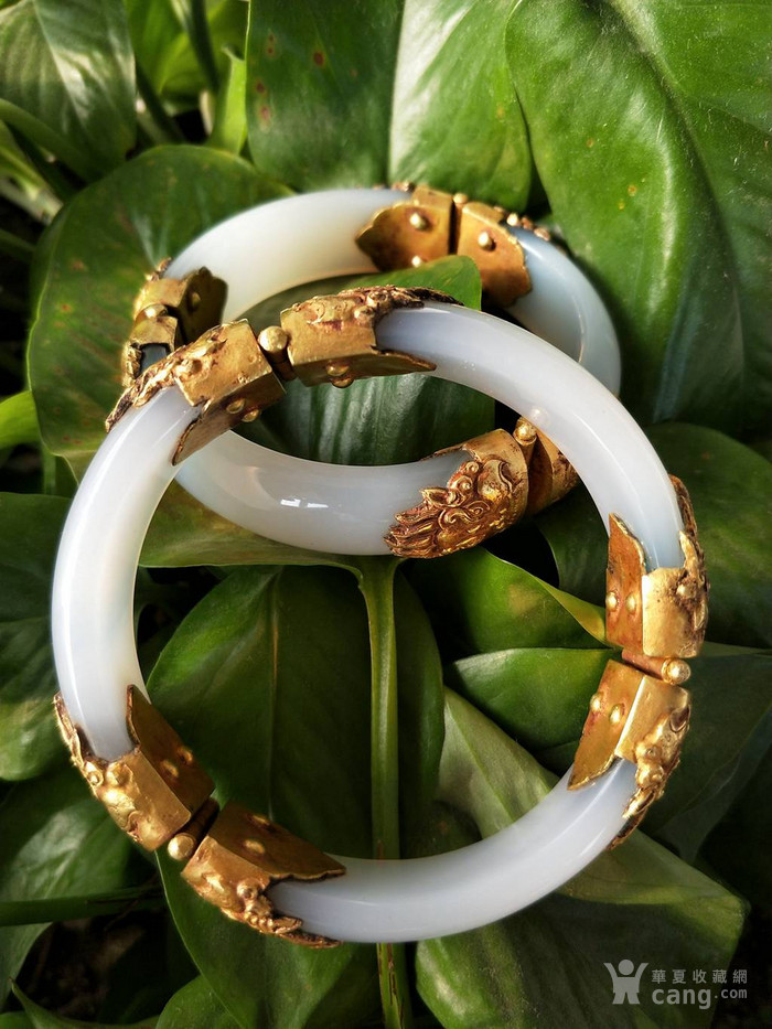 和田玉包金镯子