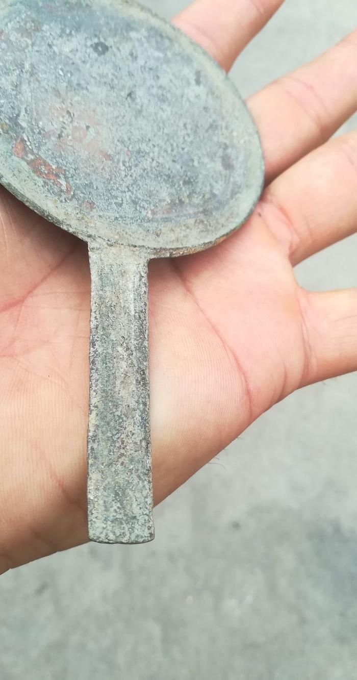 清中期手柄铜镜