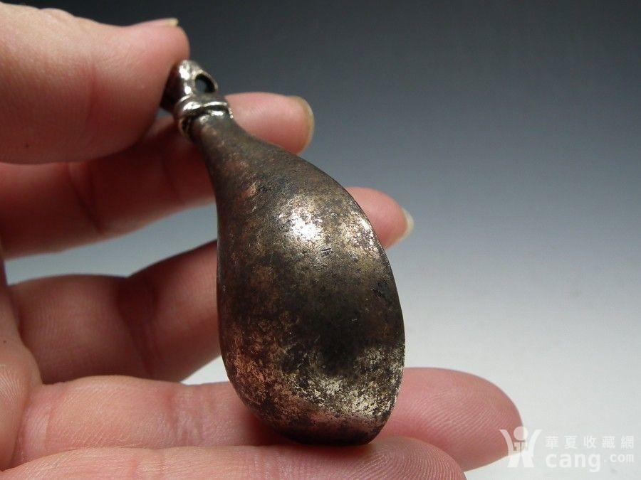 清代老白铜镂空金钱琵琶形大挂佩