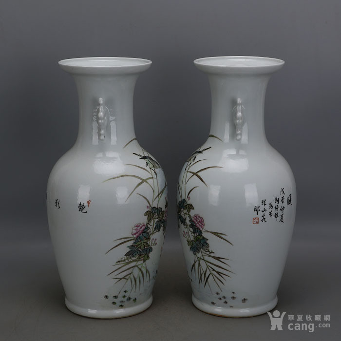 刘恒祥粉彩花鸟纹双耳花篮瓶