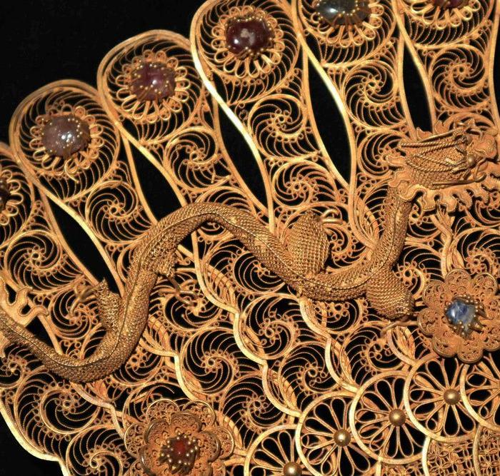 花丝纯金双龙扇