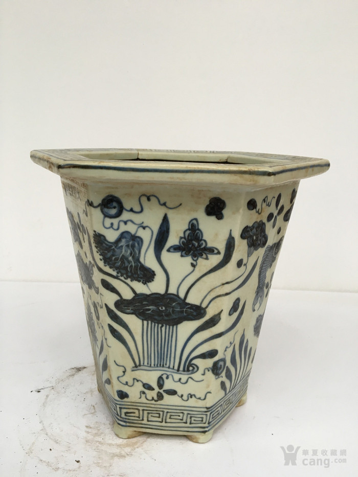 明代青花六方花盆_地摊交易_华夏收藏网