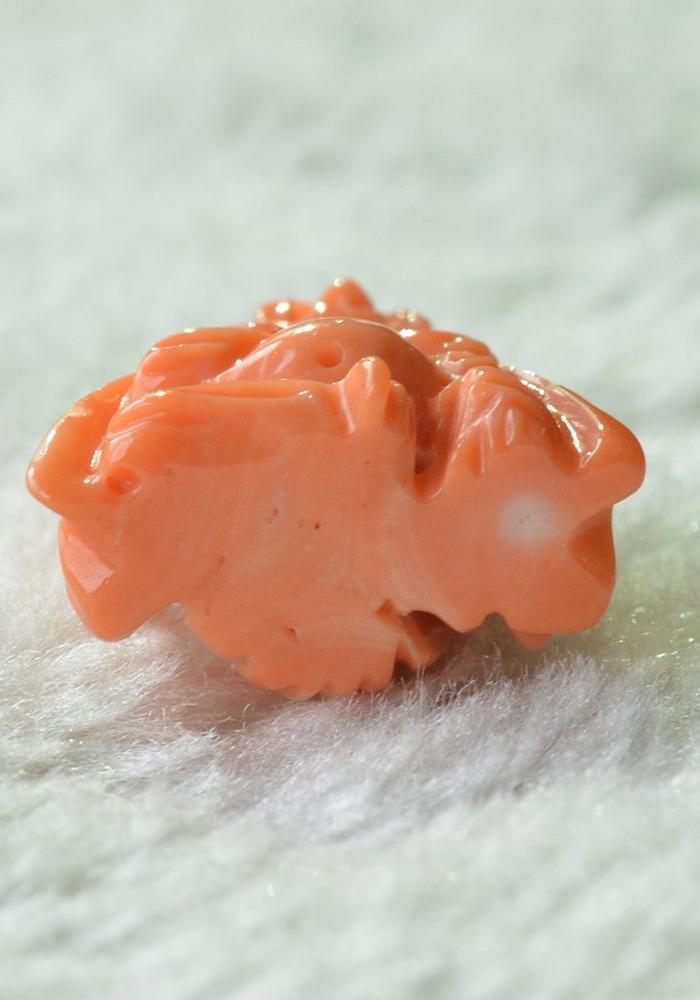 天然 孩儿面珊瑚 罗汉吊坠